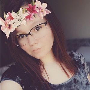 Meet your Posher, Alissa